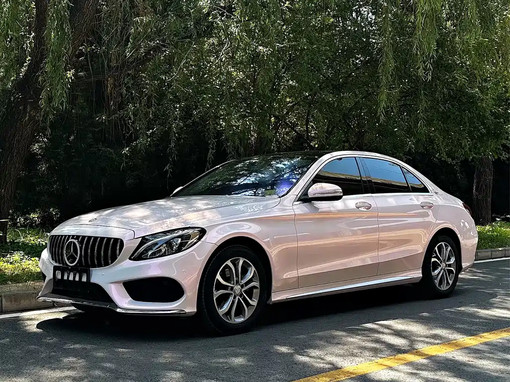 Mercedes-Benz C-Class 2017