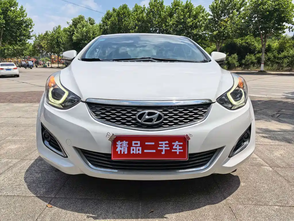 Hyundai Elantra 2017