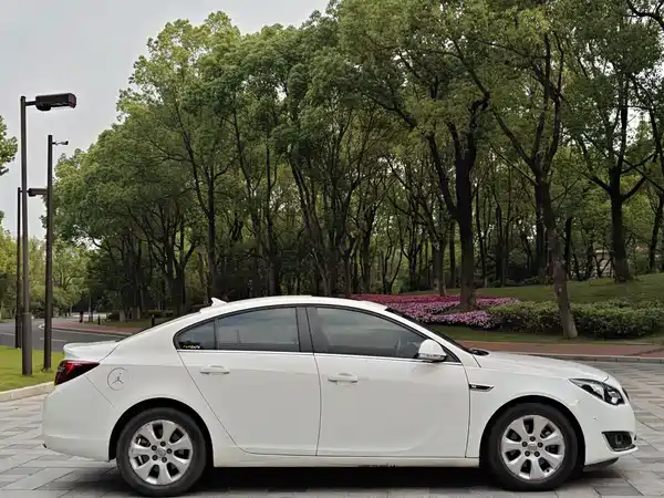 Buick Regal 2014
