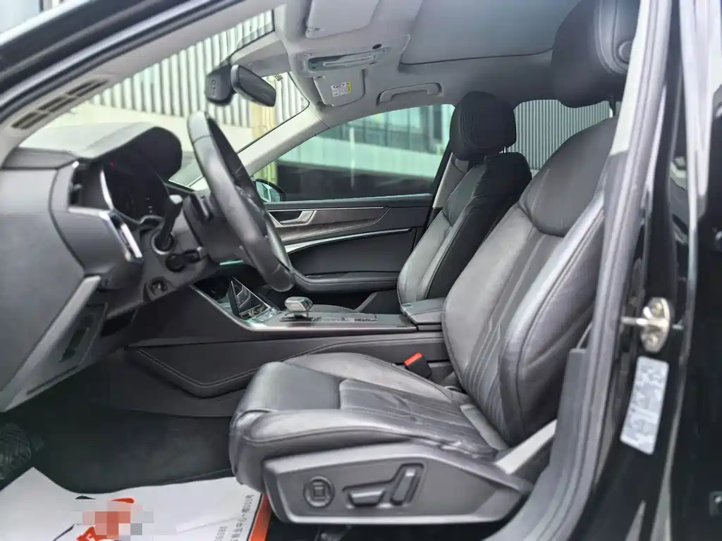 Audi A6L 2021
