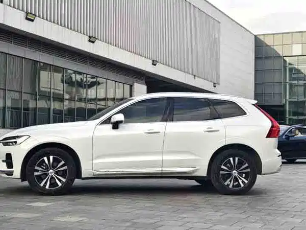 Volvo XC60 2024