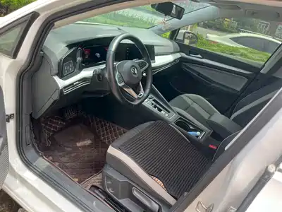 Volkswagen Golf 2022