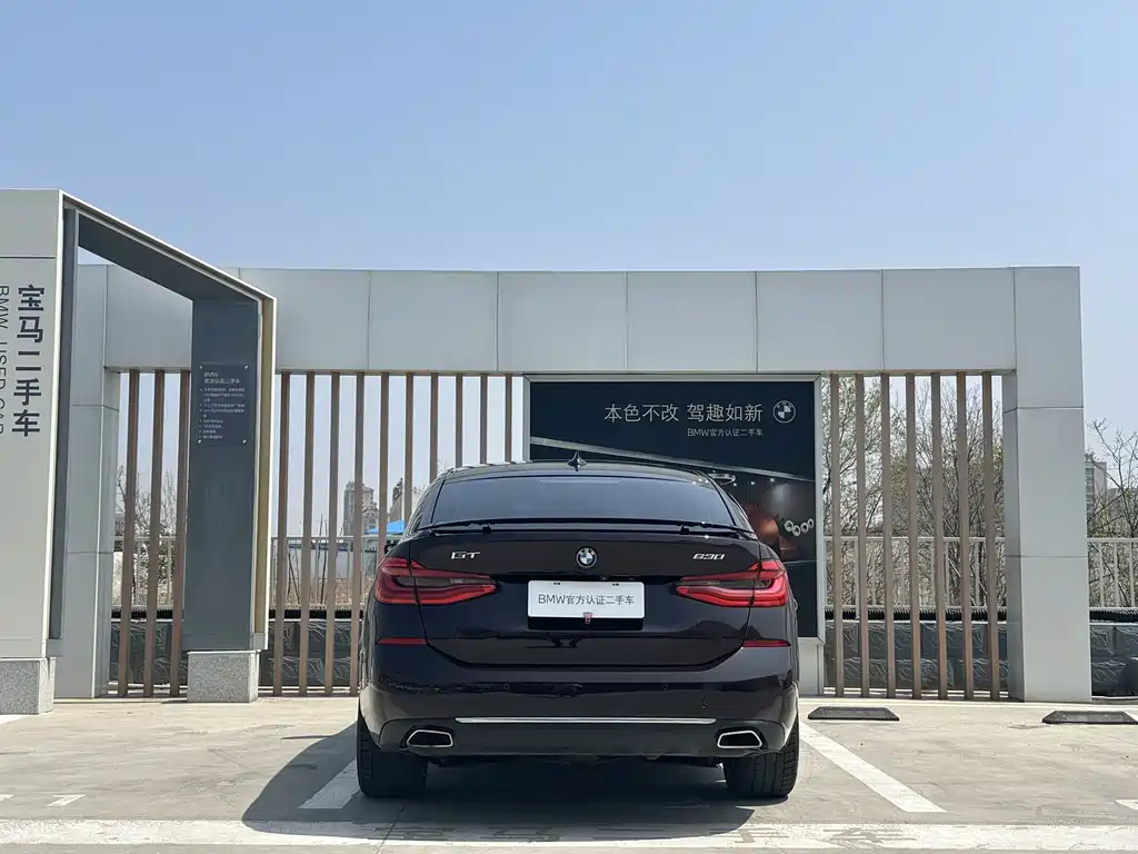 BMW 6 Series GT 2020 — фото 10