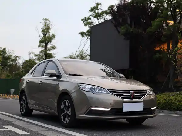 Roewe 360 2017