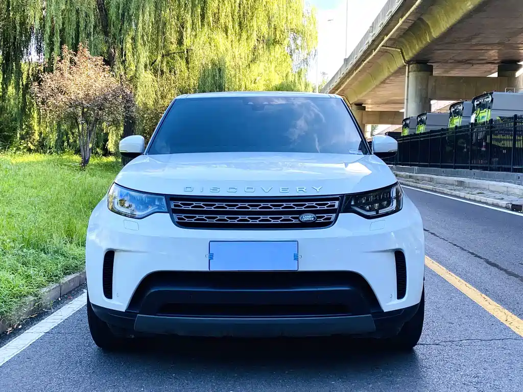 Land Rover Discovery 2020 — фото 2