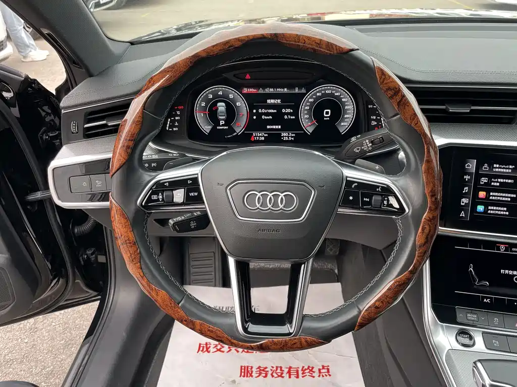 Audi A6L 2022 — фото 16