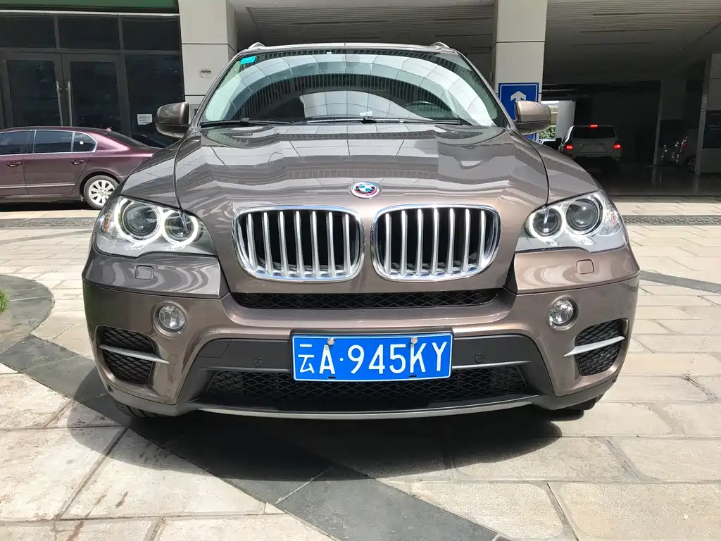 BMW X5 2012 — фото 1