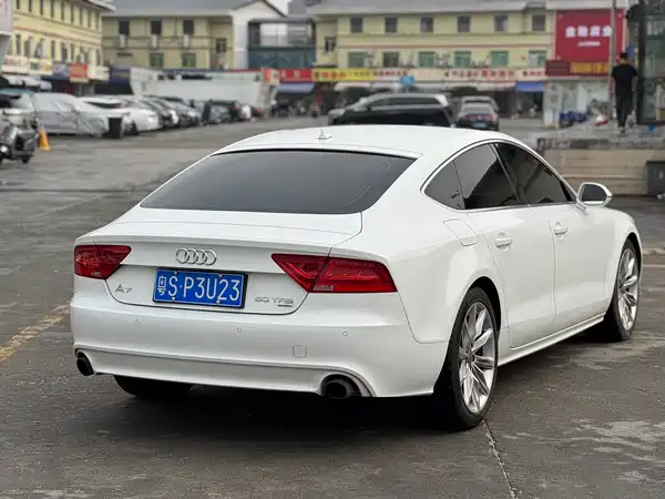 Audi A7 2014