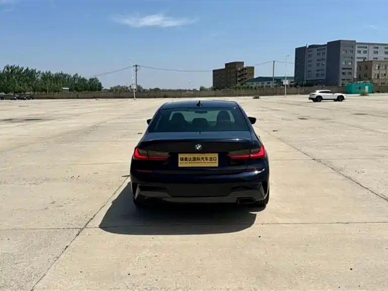 BMW 3 Series 2022