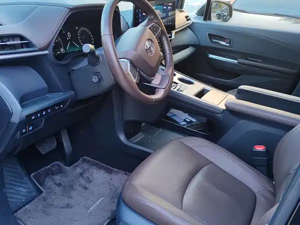 Toyota Sienna 2022