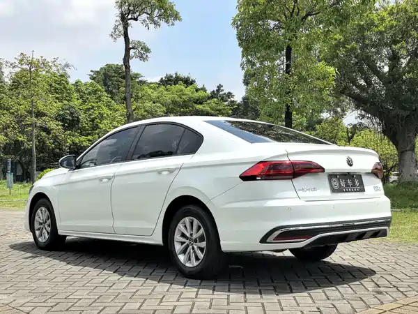 Volkswagen Bora 2024
