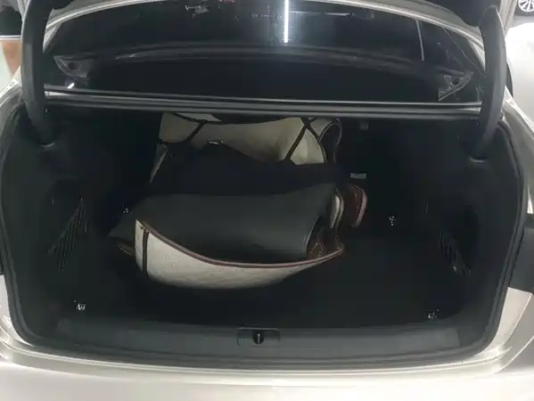Audi A4L 2020