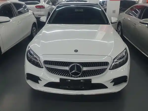 Mercedes-Benz C-Class 2020