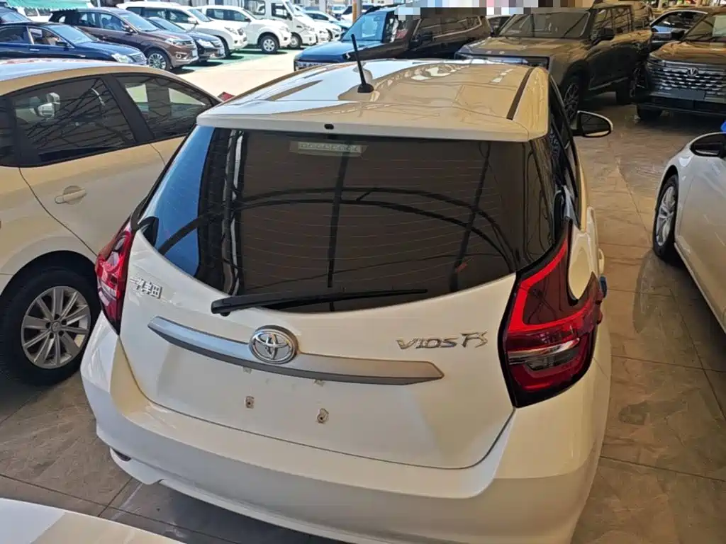 Toyota Vios FS 2022 — фото 6