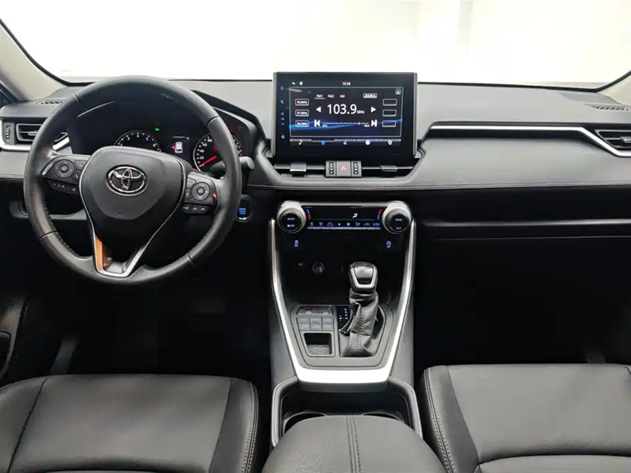 Toyota Wildlander 2022 — фото 12