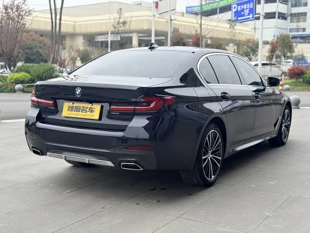 BMW 5 Series 2023