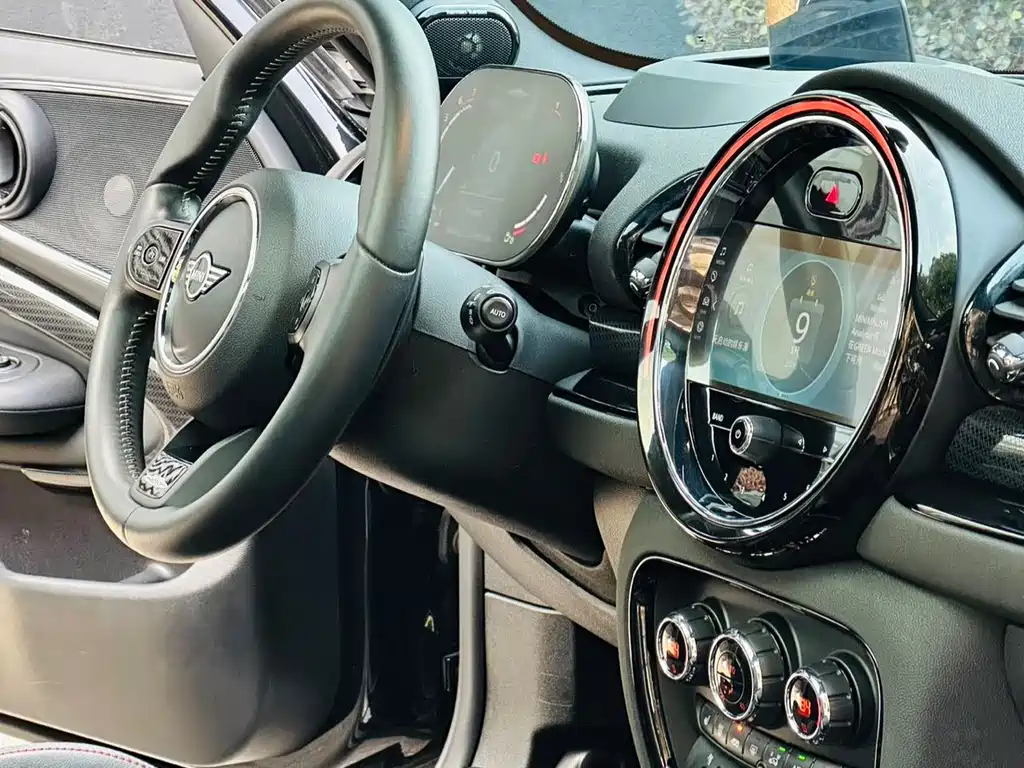 MINI JCW Clubman 2022 — фото 12
