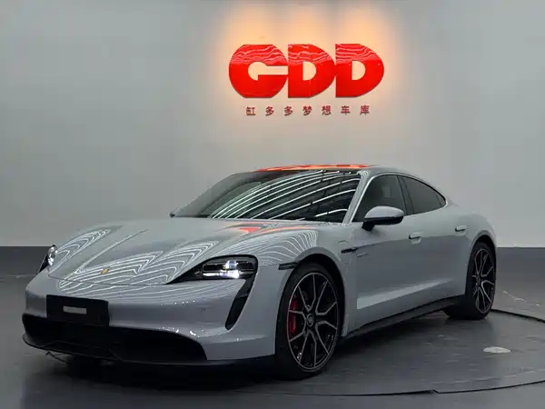Porsche Taycan 2023