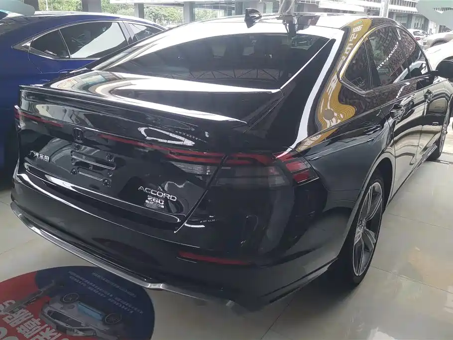 Honda Accord 2023