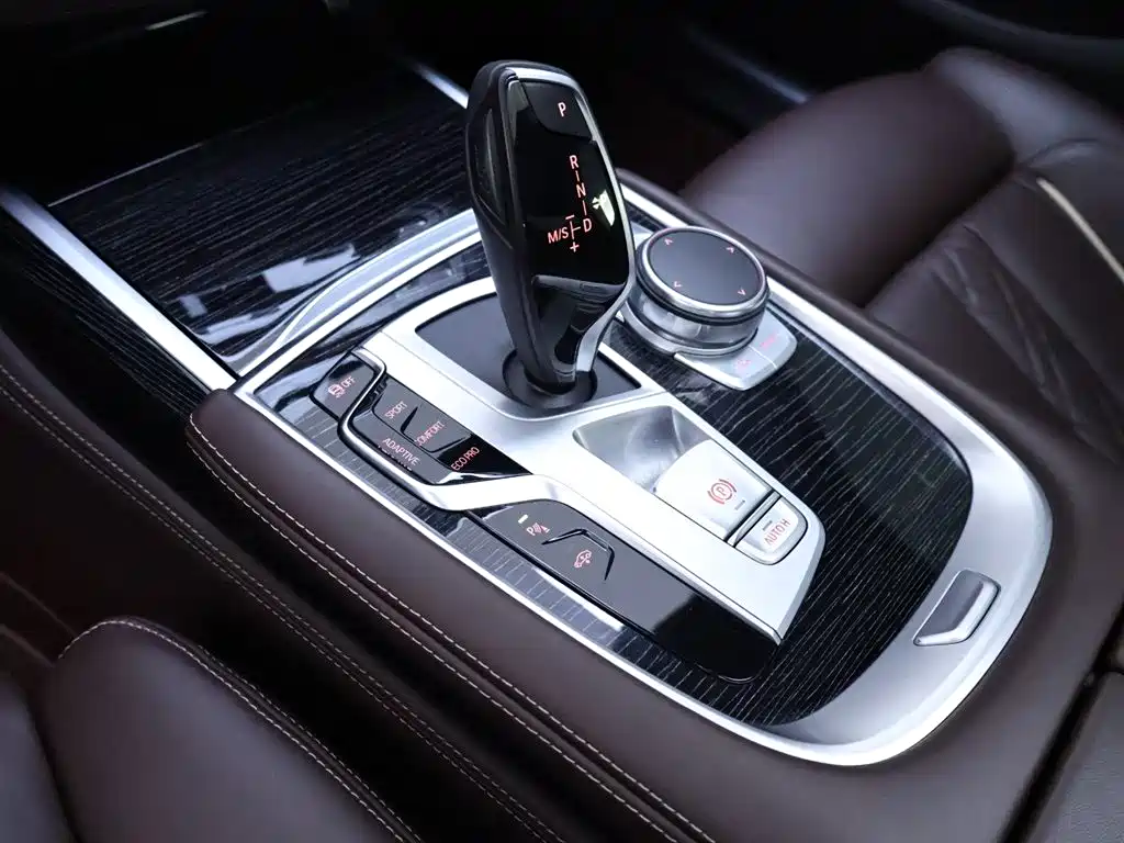 BMW 7 Series 2022 — фото 12