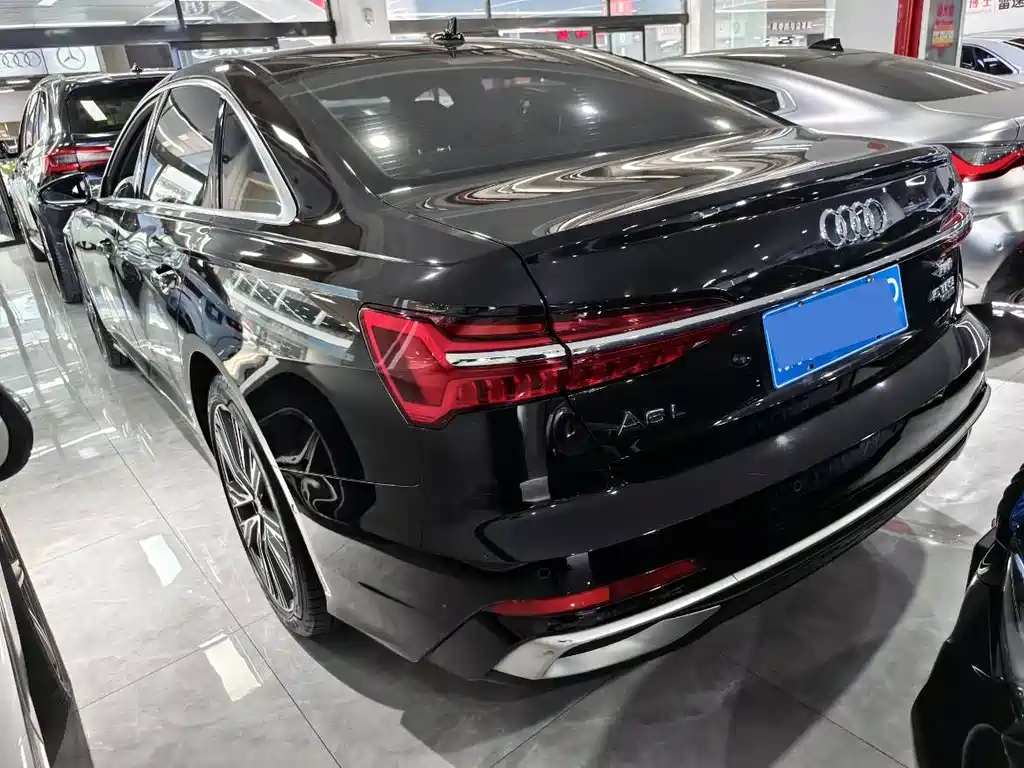 Audi A6L 2023 — фото 16