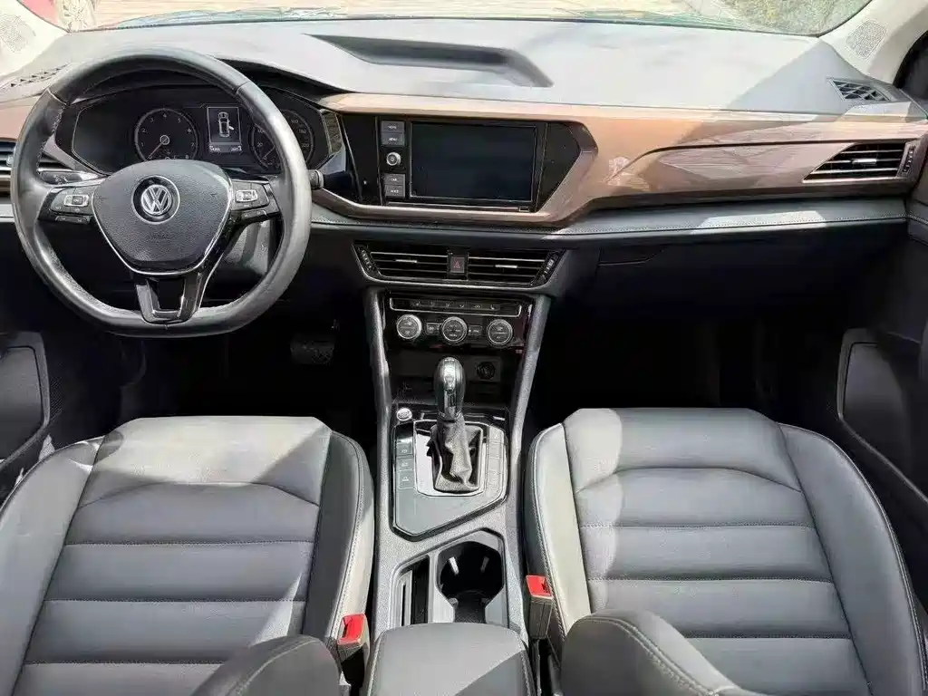 Volkswagen Tuyue 2019