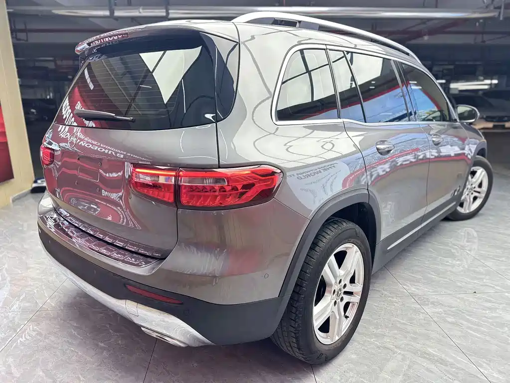 Mercedes-Benz GLB 2020