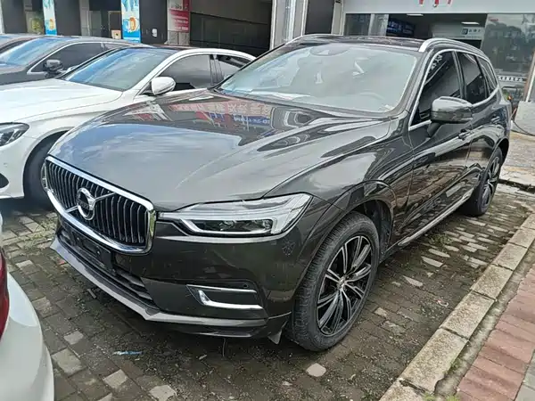 Volvo XC60 2020
