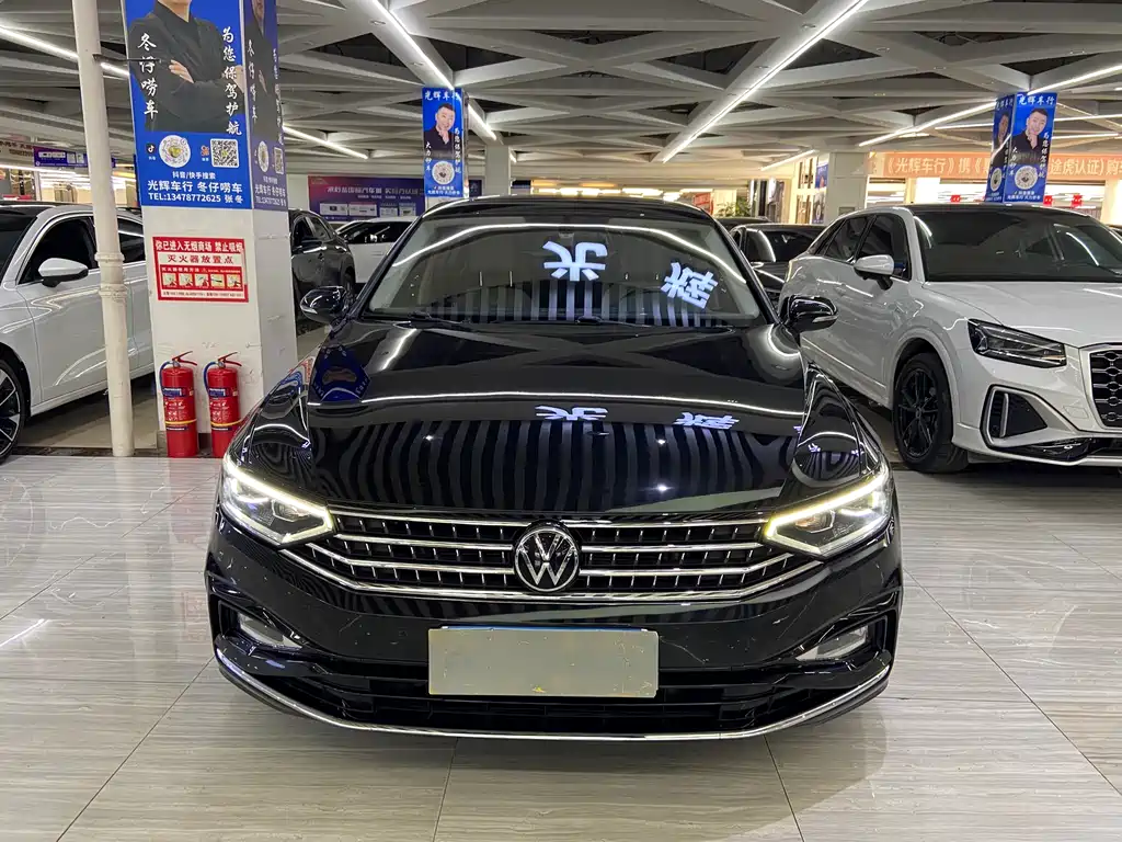 Volkswagen Magotan 2023