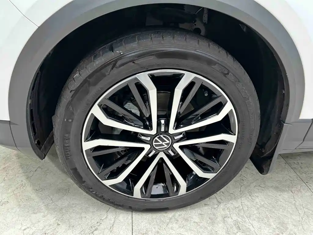 Volkswagen T-Roc 2022 — фото 13