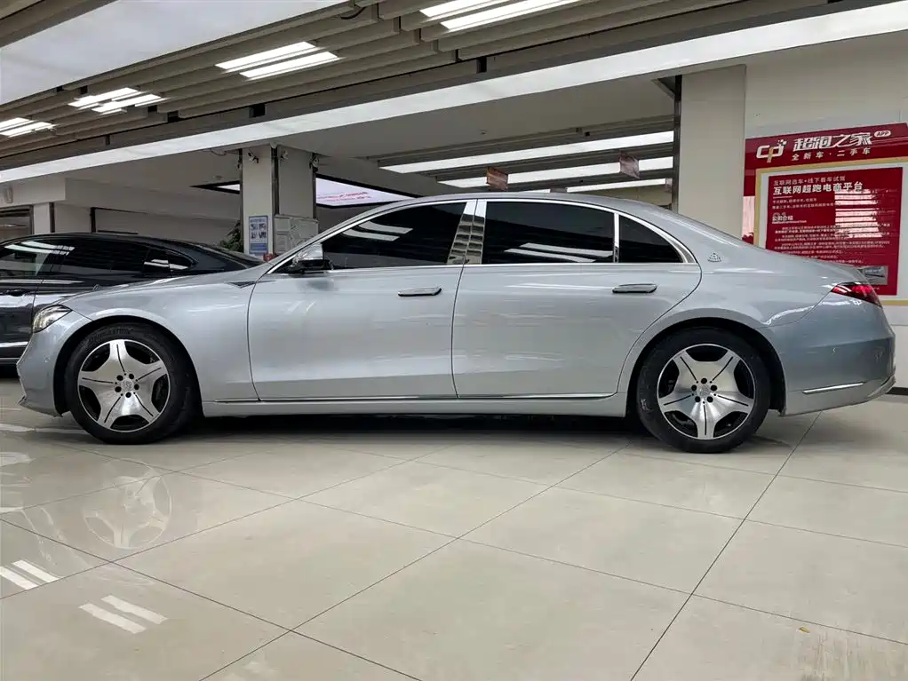 Mercedes-Benz S-Class 2023 — фото 7