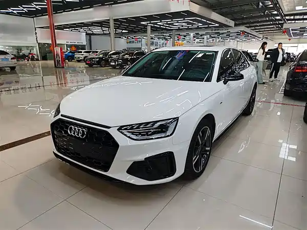 Audi A4L 2022