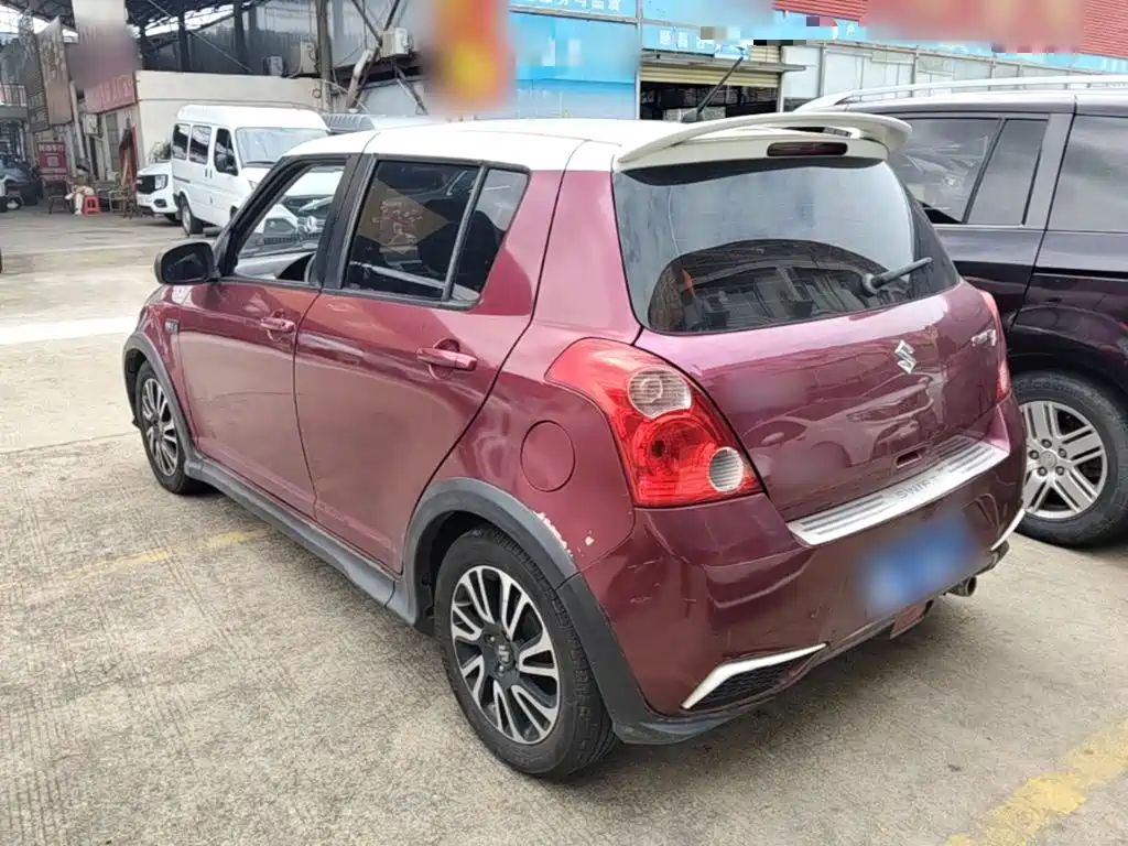 Suzuki Swift 2015 — фото 5