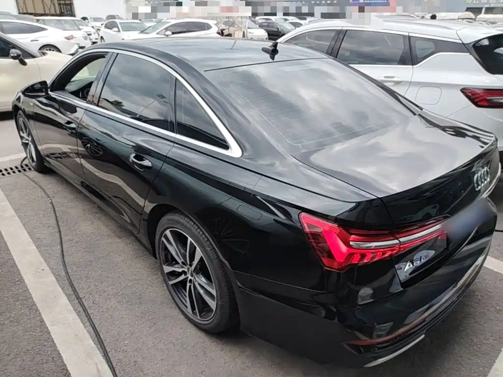 Audi A6L 2021