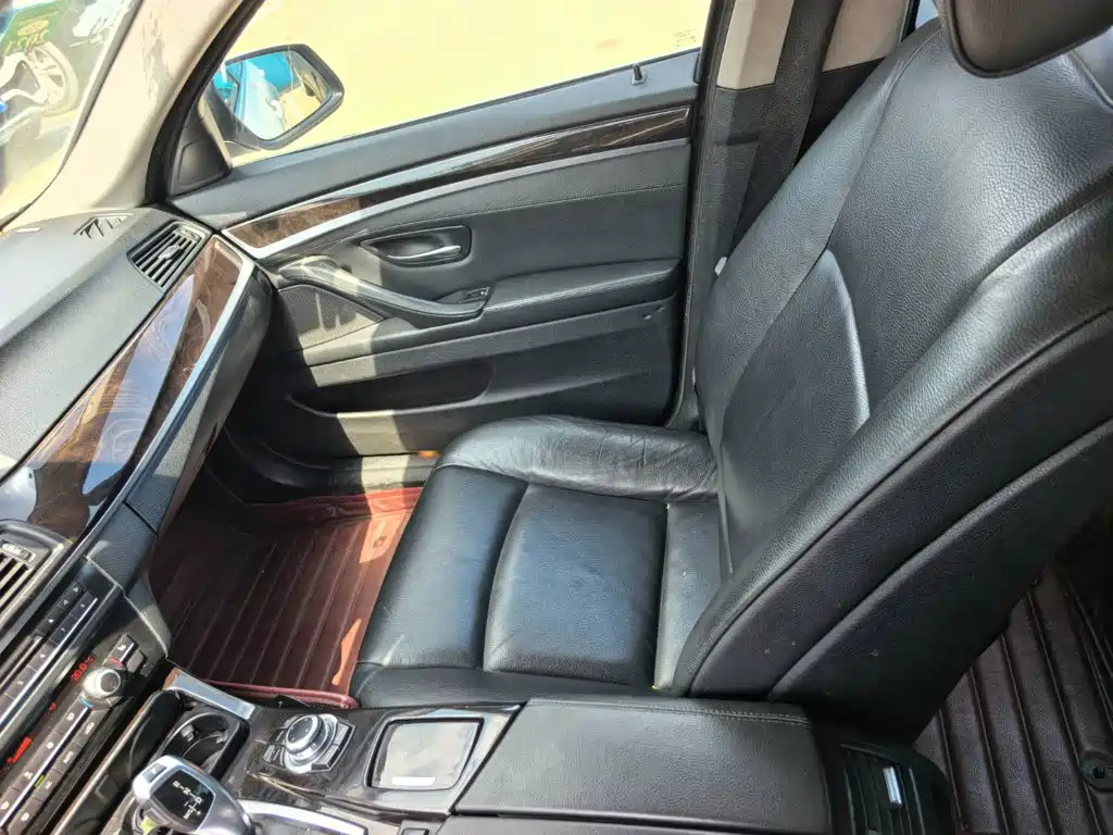 BMW 5 Series 2013 — фото 11