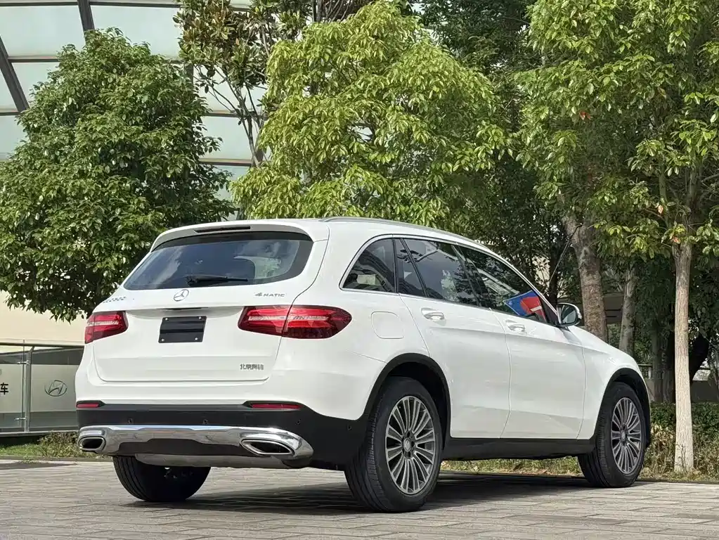 Mercedes-Benz GLC 2016 — фото 9