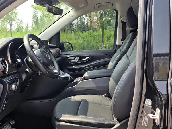 Mercedes-Benz V-Class 2022