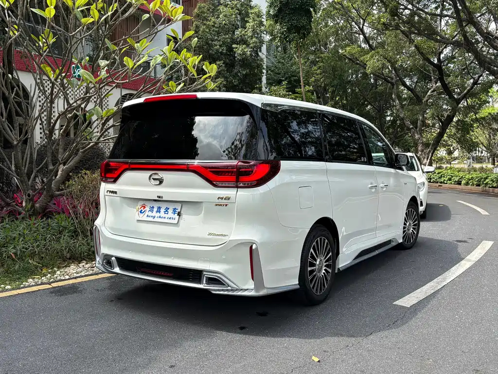 GAC Motor Trumpchi M8 2022 — фото 5