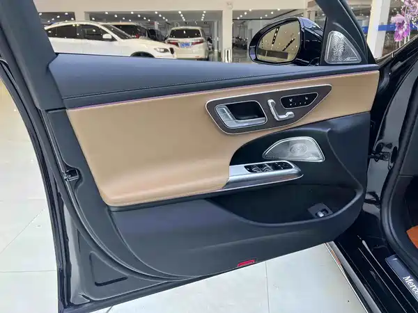 Mercedes-Benz E-Class 2026