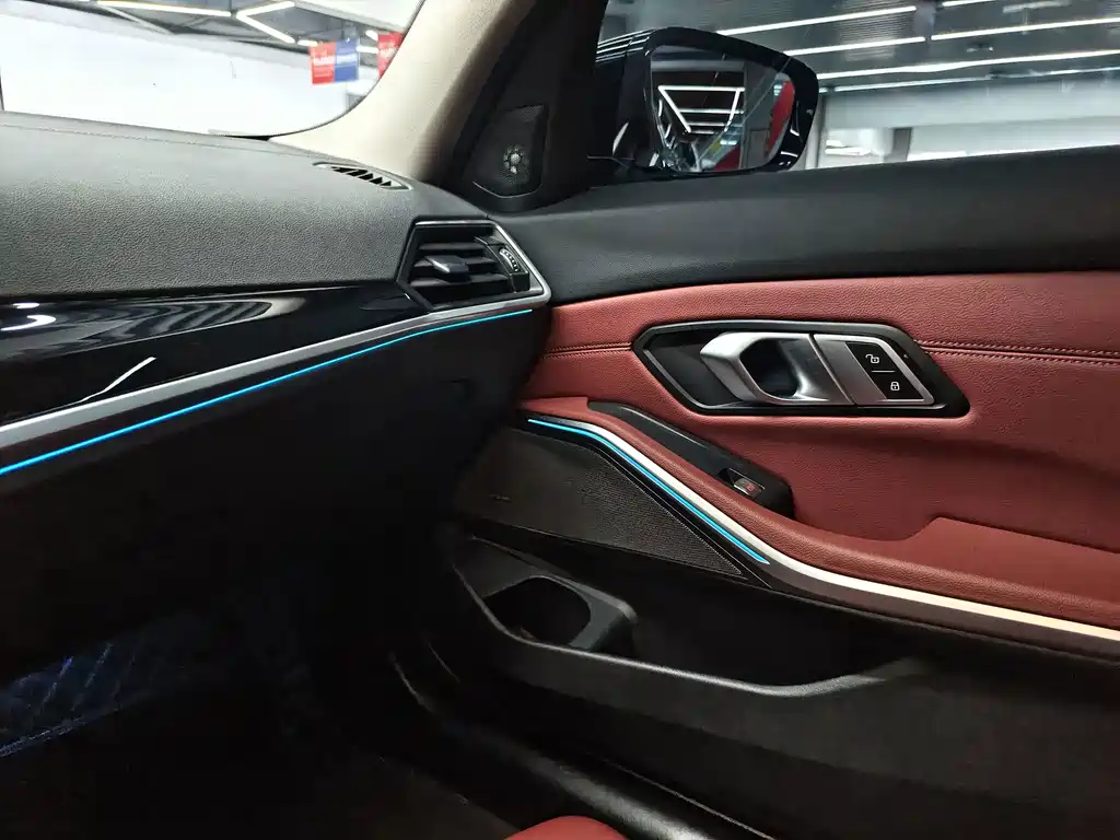 BMW 3 Series 2023 — фото 14
