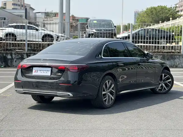 Mercedes-Benz E-Class 2025