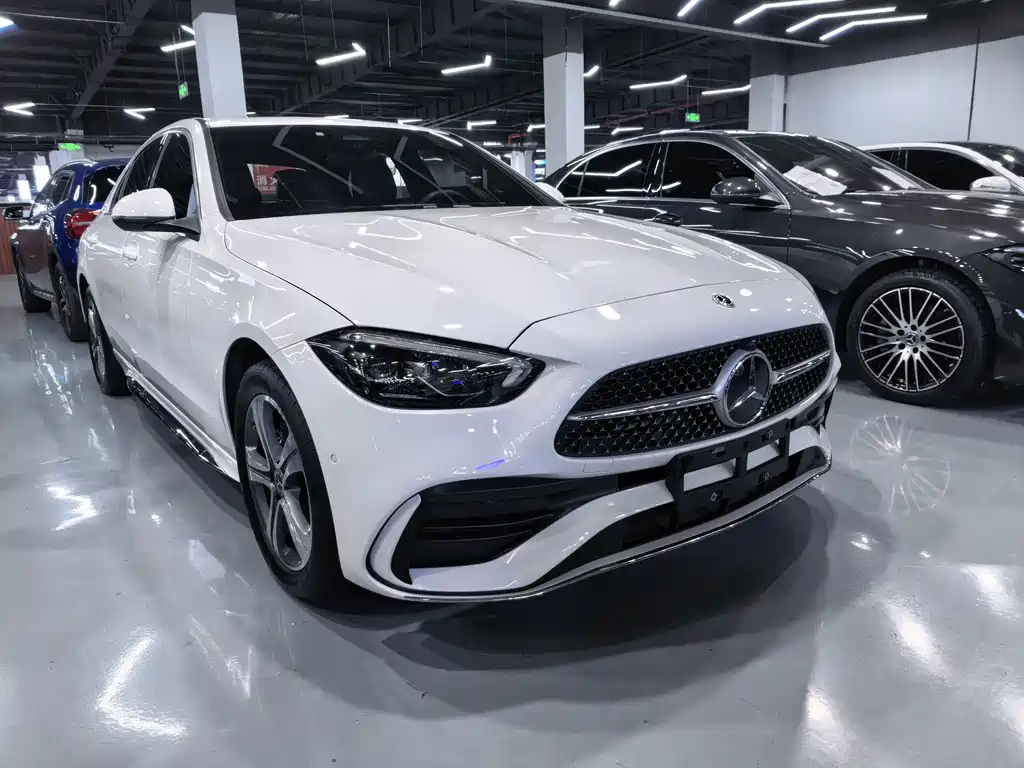 Mercedes-Benz C-Class 2022 — фото 3