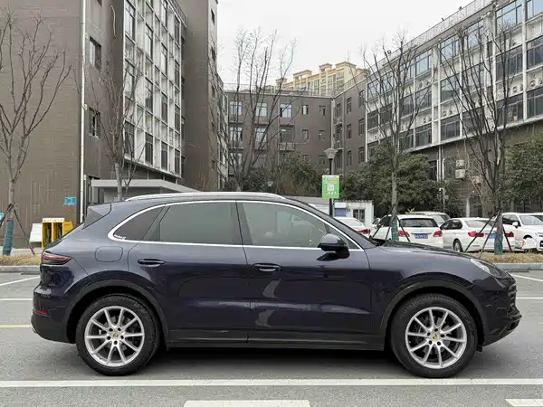 Porsche Cayenne 2019
