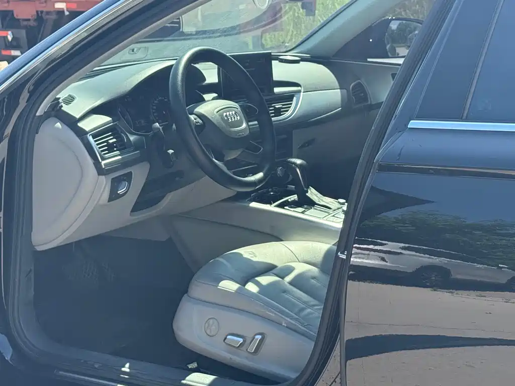 Audi A6L 2016