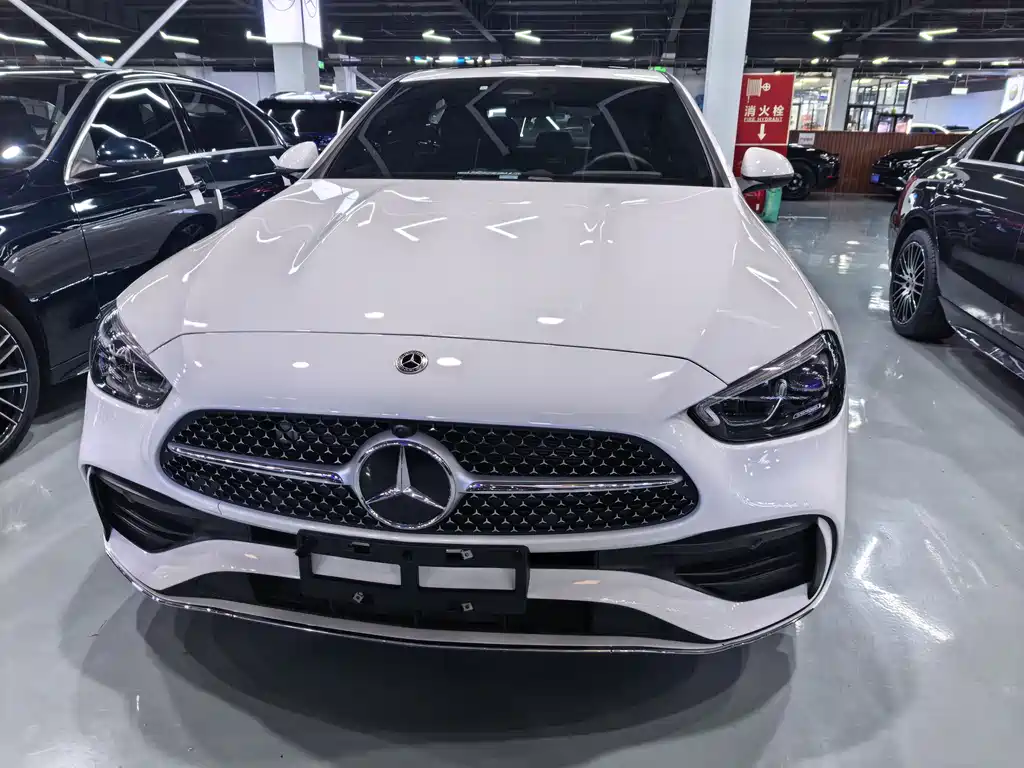 Mercedes-Benz C-Class 2022 — фото 2