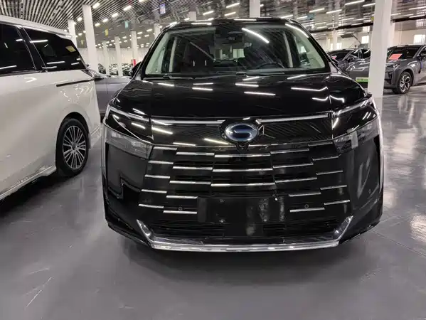 GAC Trumpchi E8 PHEV 2024
