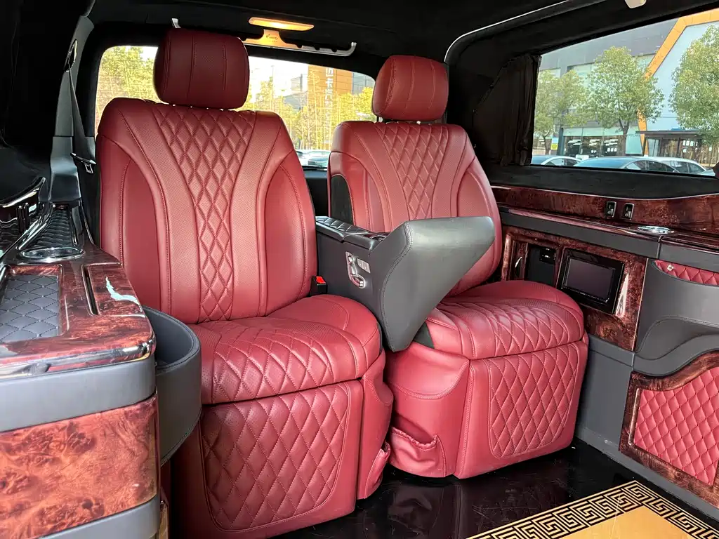 Mercedes-Benz Vito 2018 — фото 13