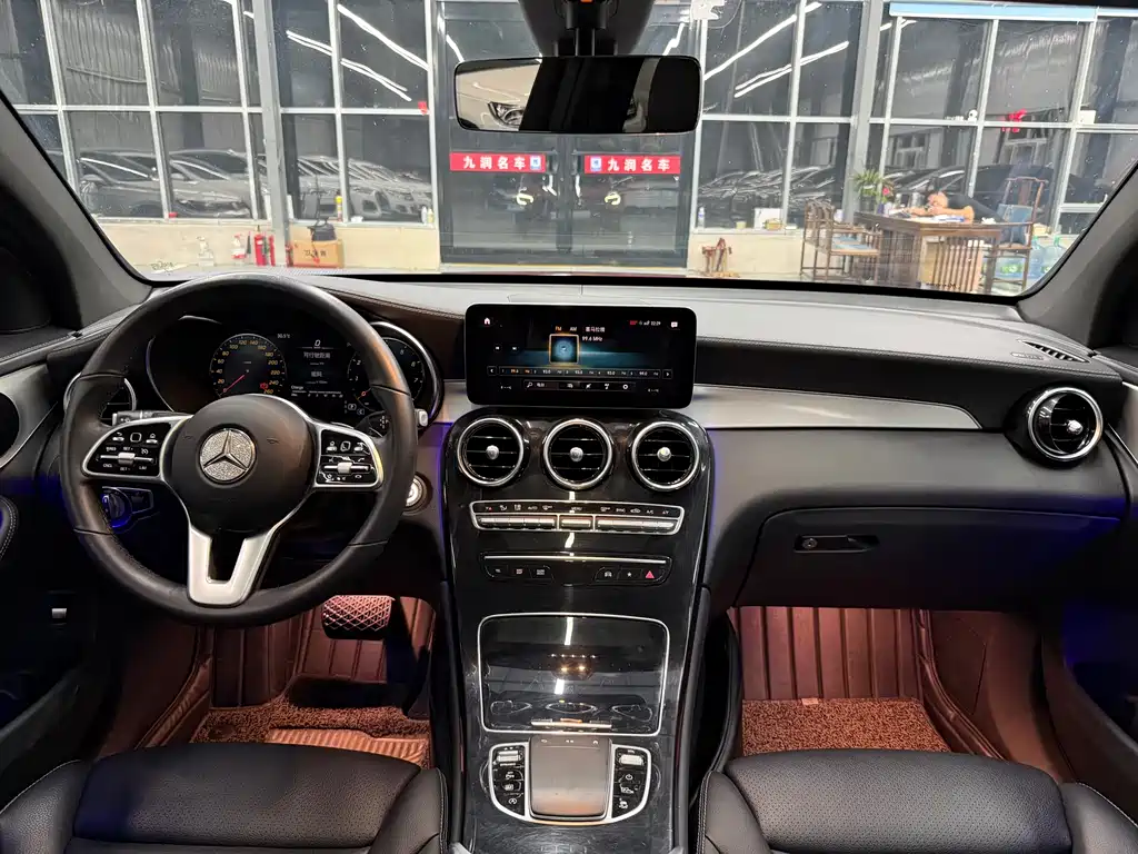 Mercedes-Benz GLC Coupe 2022 — фото 6