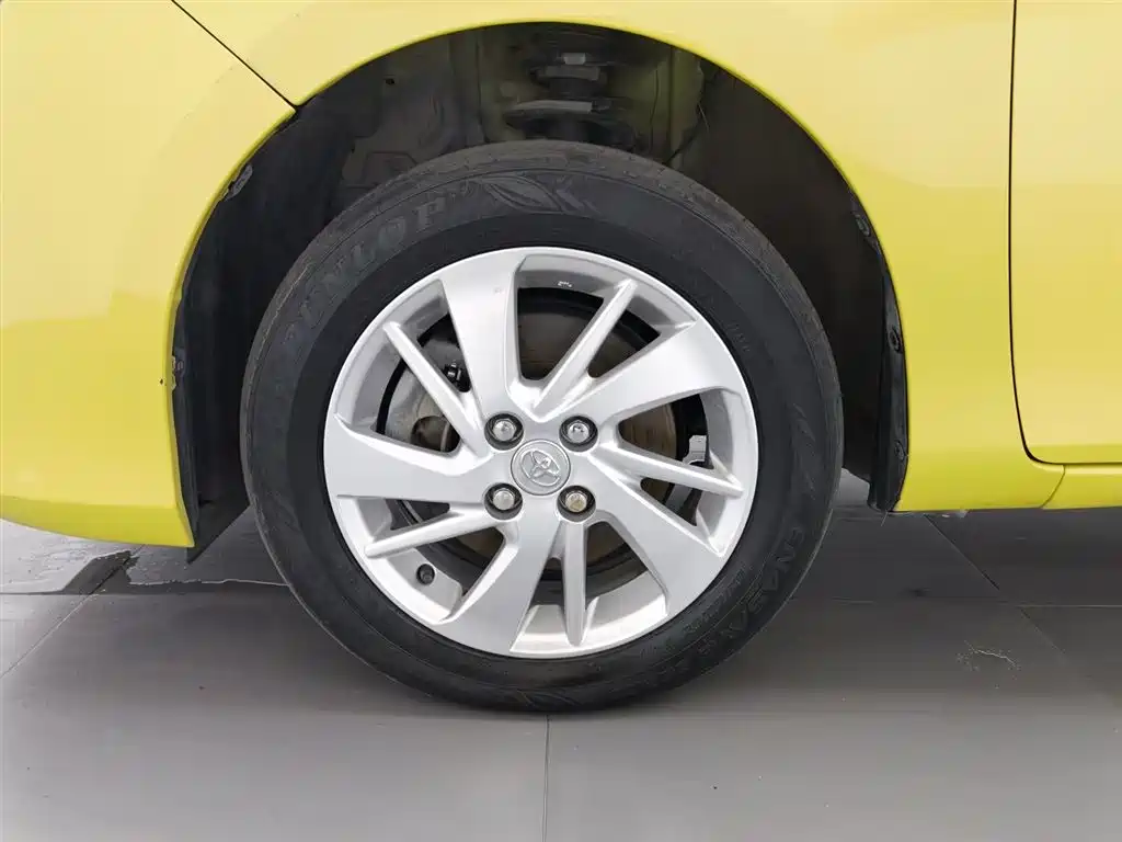 Toyota Yaris L 2019 — фото 17