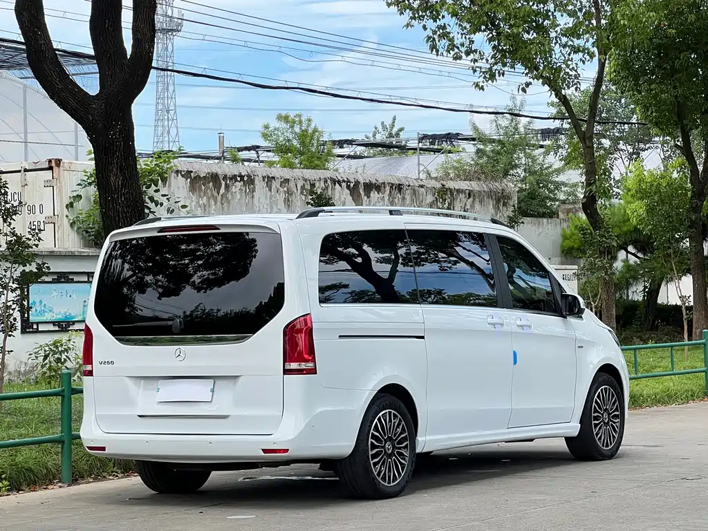 Mercedes-Benz V-Class 2018